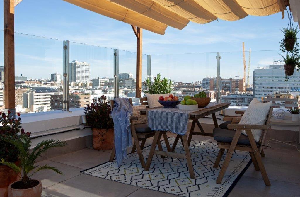 Wishome - Atico Con Espectacular Terraza En Bernabeu Madrid Eksteriør bilde